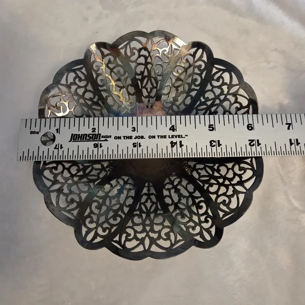 International Silver Co. silverplate lovelace footed candy bowl or trinket dish
